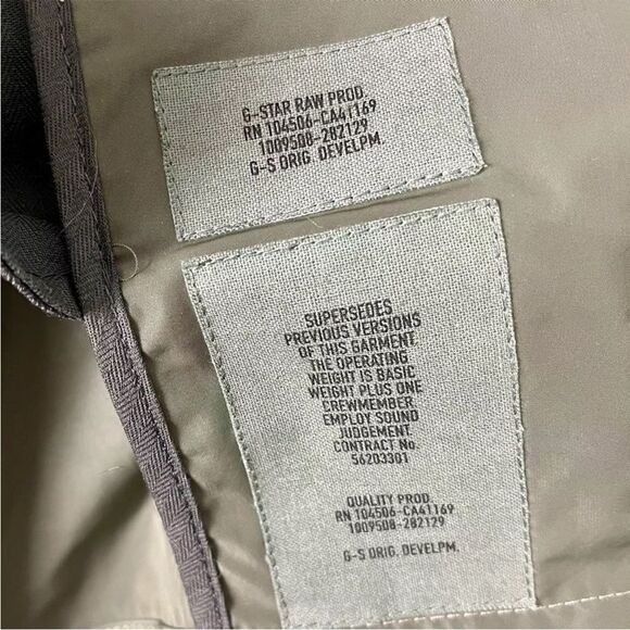Like new G-Star Raw Utility HB Tape Trench in Combat Green size medium - Picture 12 of 13